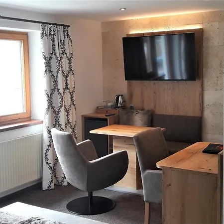 Garni Viktoria 3*